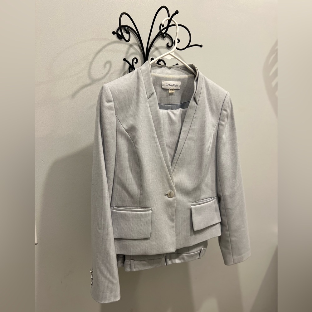 Calvin Klein pant suit set - light grey with silver details
